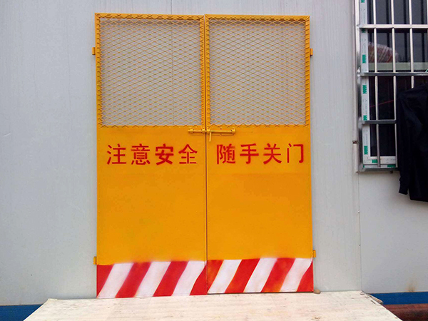 電梯防護(hù)門(mén)圖片4
